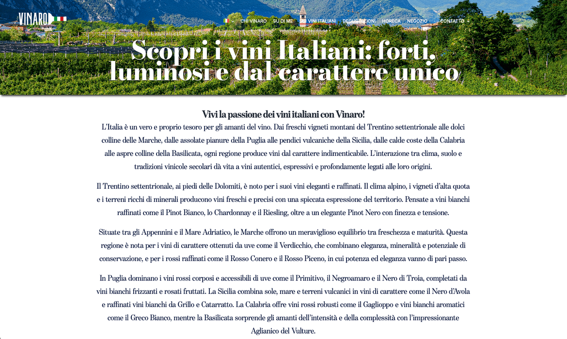 Vinaro sur les vins IT - Webdesign Maastricht – Responsive en SEO-proof websites op maat Bannière : un paysage de vignobles avec une tête de liste italienne blanche et audacieuse qui vous invite à découvrir des vins forts et lumineux.