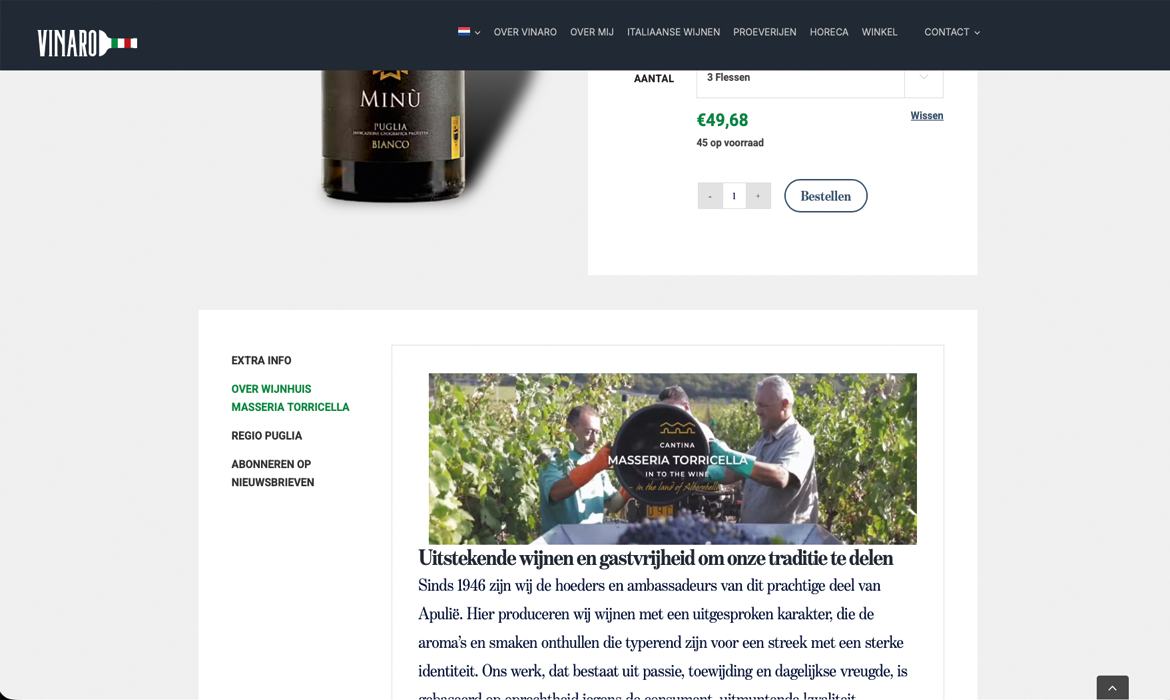 Produit Vinaro page-table1 - Webdesign Maastricht – Responsive en SEO-proof websites op maat Trois hommes dans un vignoble tiennent un panneau de la Masseria Torricella, dans le cadre d'un article sur les vins et leur tradition.